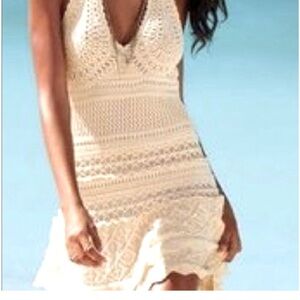 This VS dress is the cream color but maxi length like the brown dress